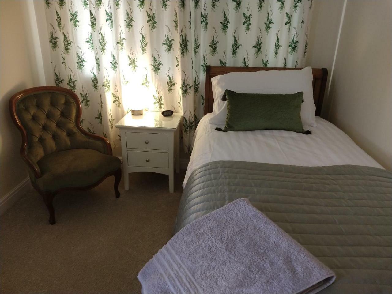 Jenkin Hill Cottage Bed And Breakfast Кесвік Номер фото